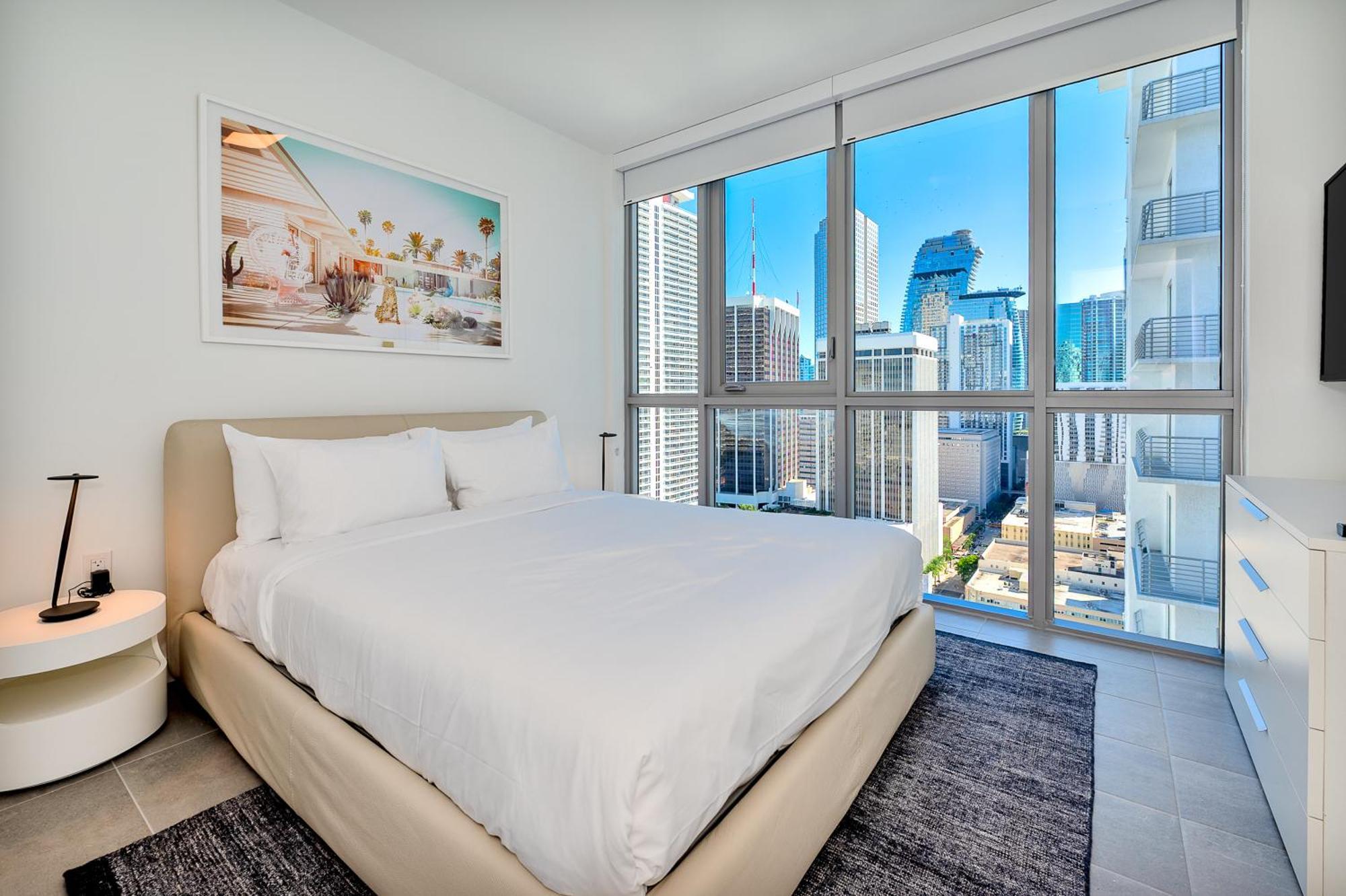 Spacious Studio In The Heart Of Downtown Miami Daire Dış mekan fotoğraf