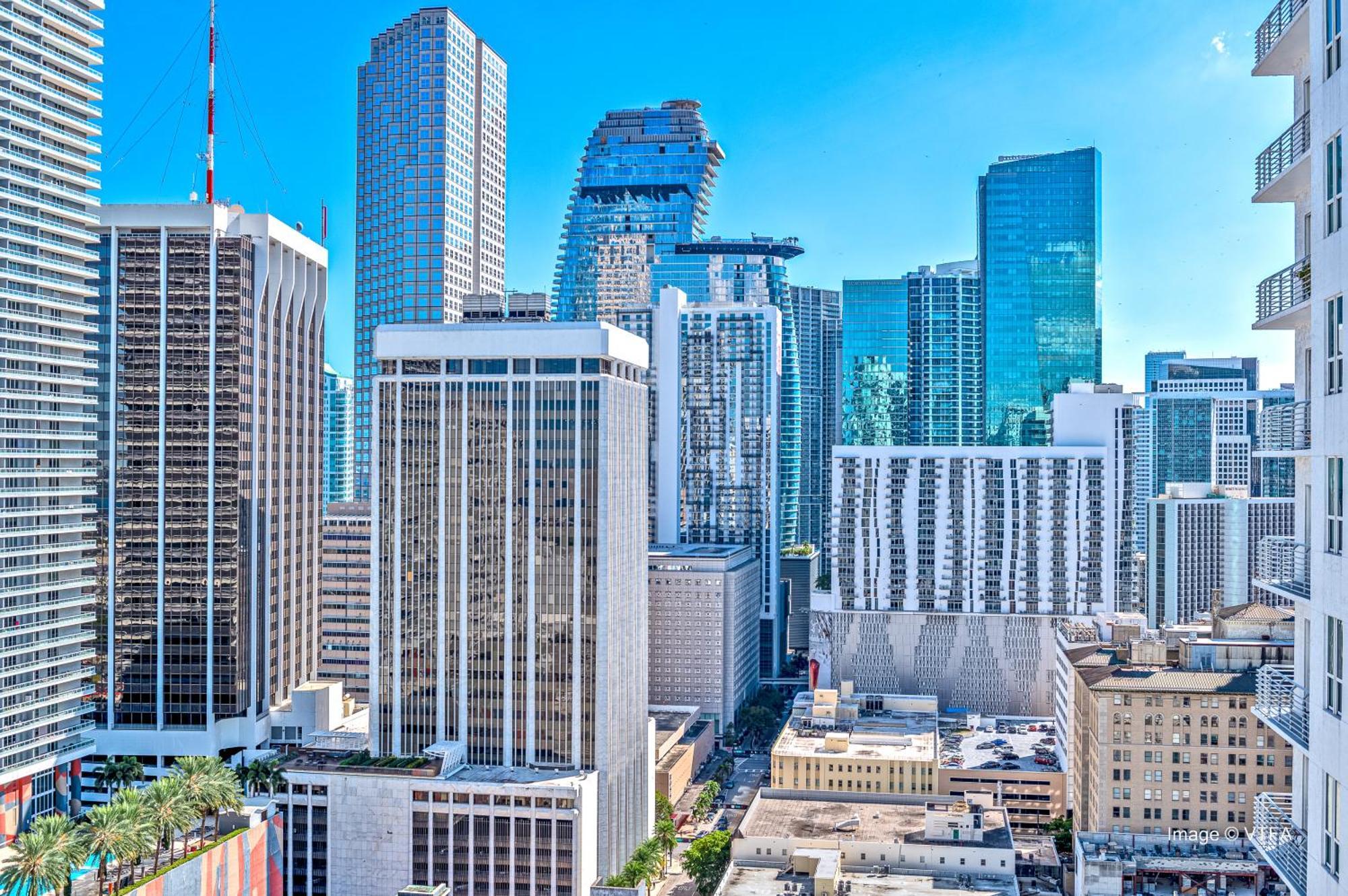 Spacious Studio In The Heart Of Downtown Miami Daire Dış mekan fotoğraf