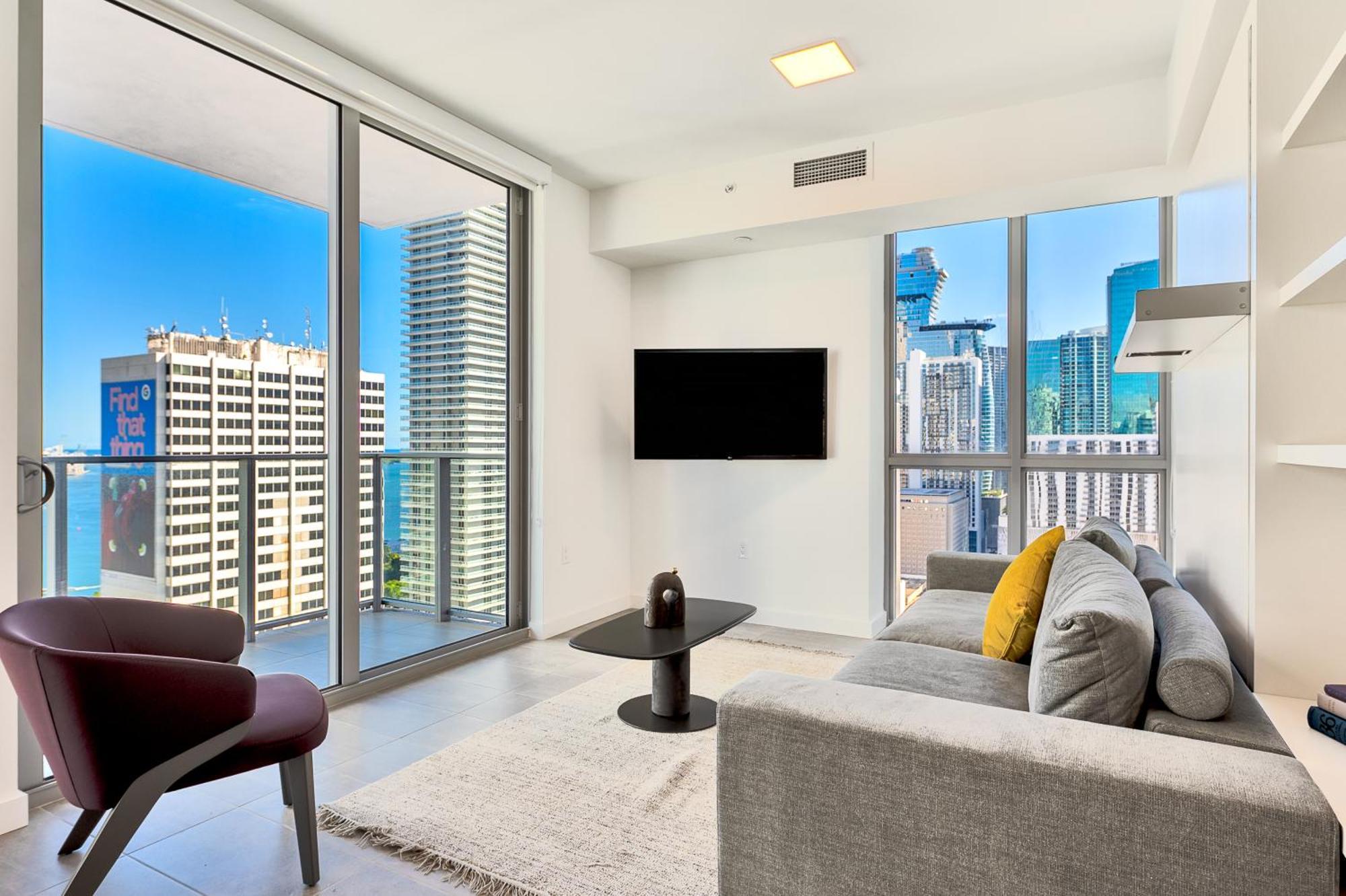 Spacious Studio In The Heart Of Downtown Miami Daire Dış mekan fotoğraf